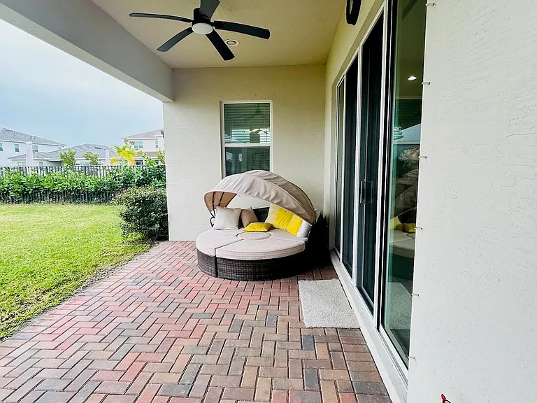 14999 Goldspar Ct — Photo 35