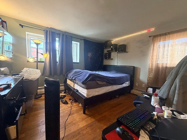 239 Kelton St #44 — Photo 8