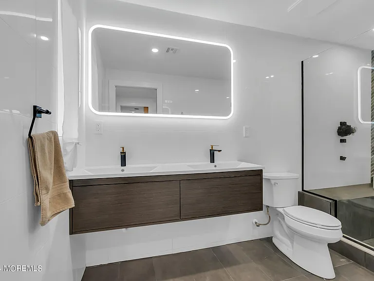 24 Johnston St — Photo 15
