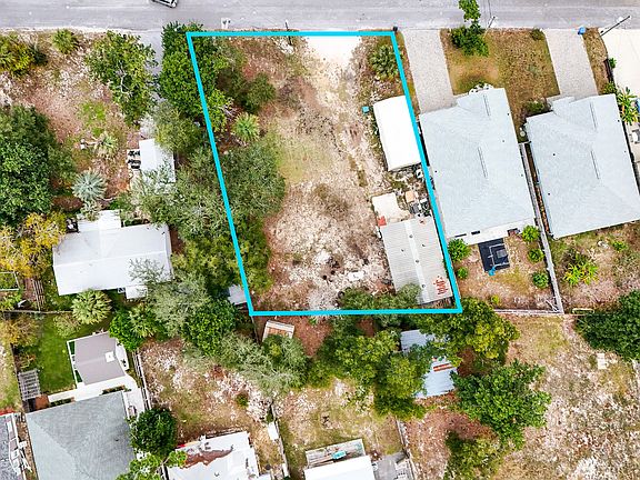 3rd image of 4133 Catherine St