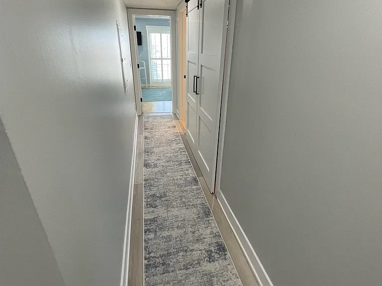 1703 Beach Ter #4N — Photo 10