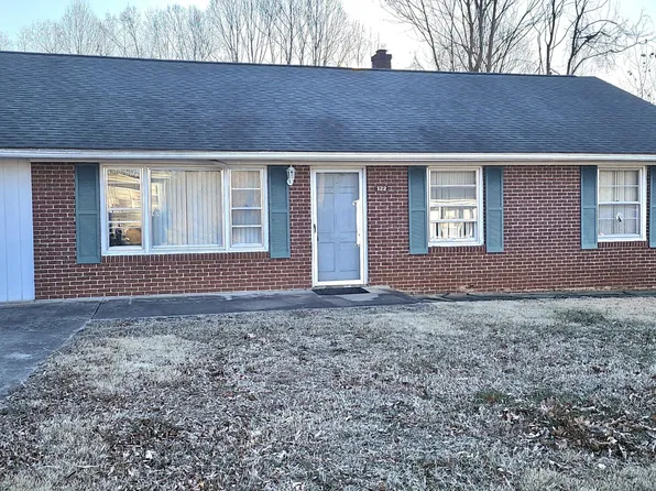 122 Greyson St, Martinsville, VA 24112