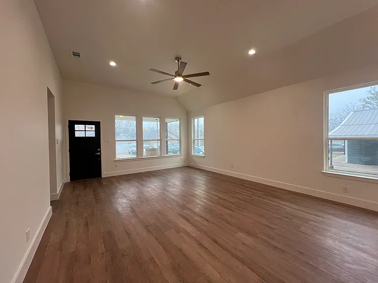 3602 Pickett St — Photo 14