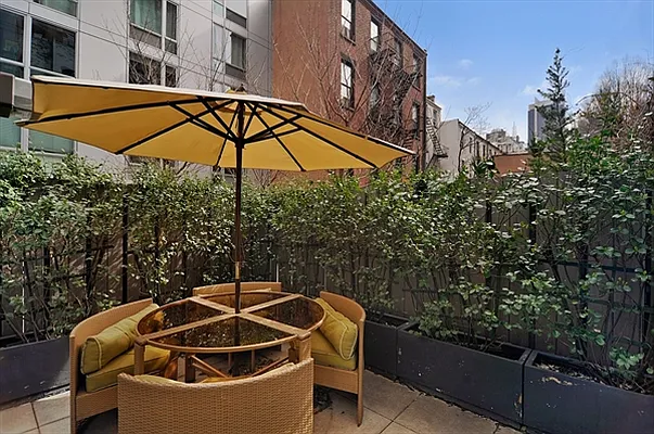 Sold by Citi Habitats | media 22