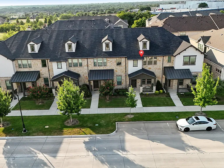6441 Iron Horse Blvd — Photo 25