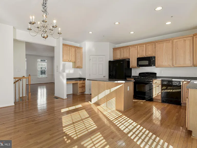 4801 Portsmouth Rd #17 — Photo 11