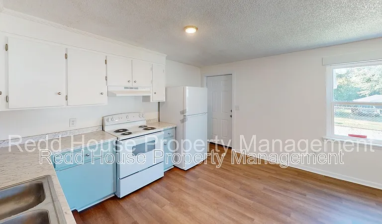 121 Grimes St #1 — Photo 5