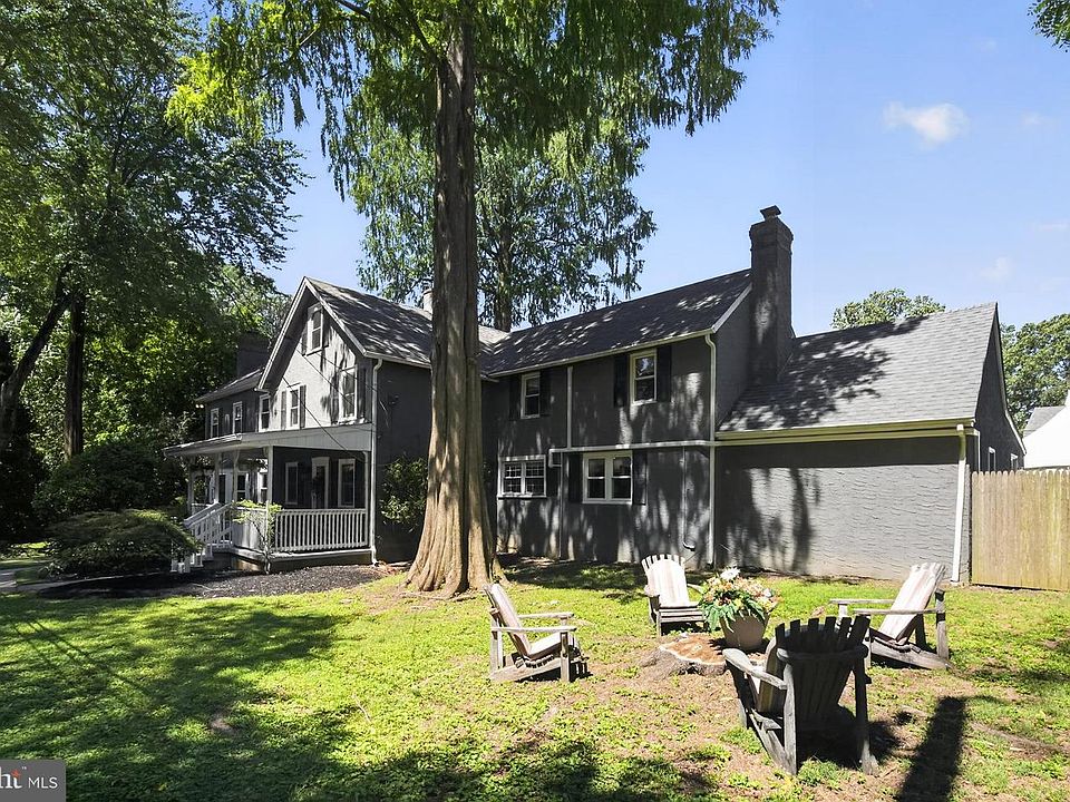 1st image of 135 Summit Rd