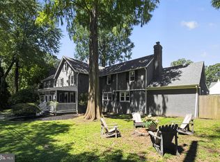 135 Summit Rd, Malvern, PA 19355