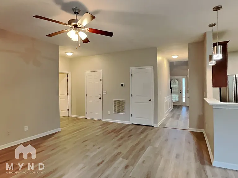 7490 Absinth Dr — Photo 6