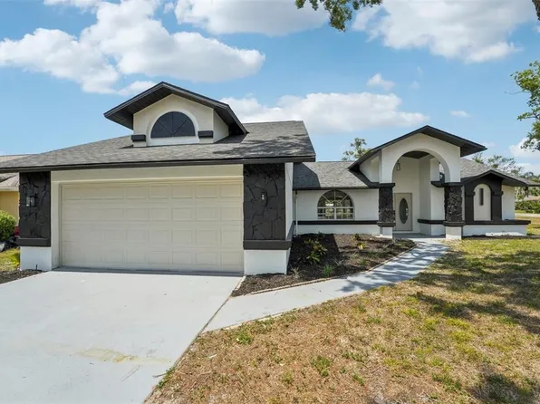 4265 Hoffman Ave, Spring Hill, FL 34606