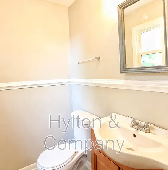 2703 Boston St — Photo 4