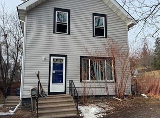 1011 N 14th Ave E, Duluth, MN 55805