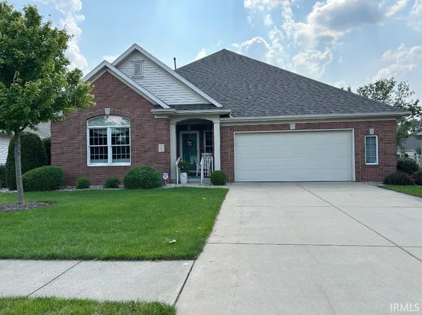 1727 Keystone Dr, Goshen, IN 46526