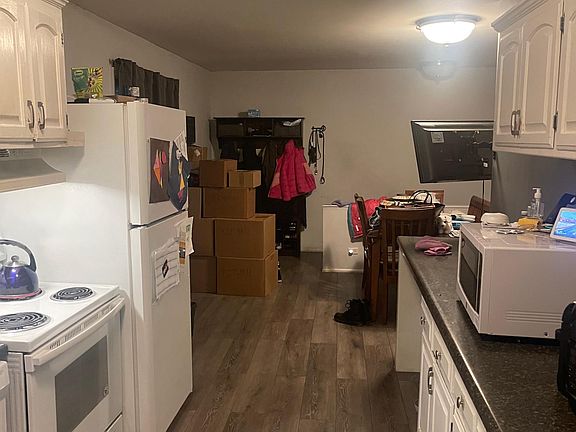 5th image of 1034 Dunlop Ave #1