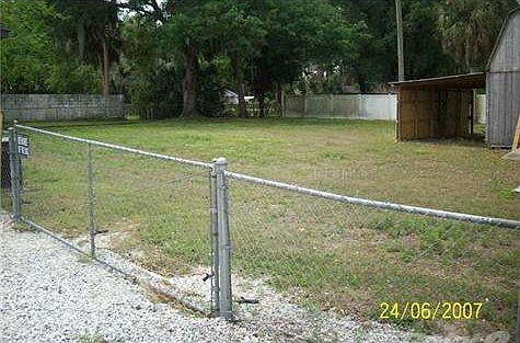 4th image of 4060 Poinsettia St