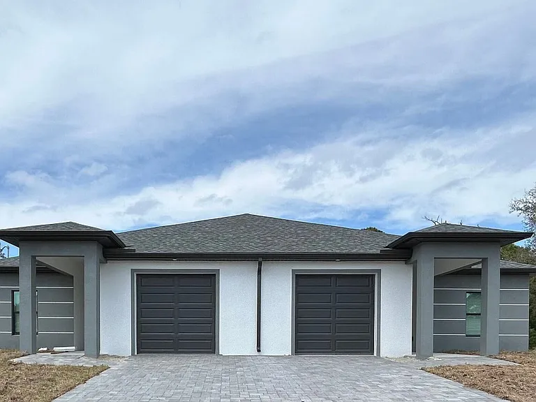 2222 Leda Ave S — Photo 1