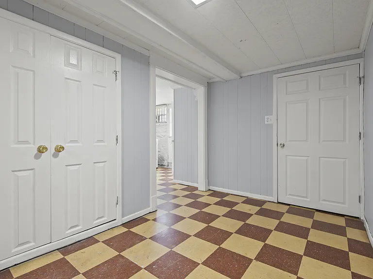 2600 N Longwood St #1 — Photo 23