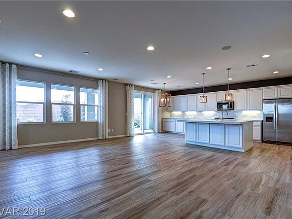 3rd image of 10777 Maltese Falcon Ave