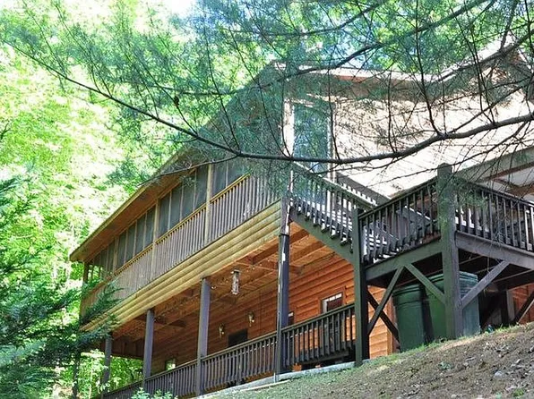 80 Canyon Hills Dr, Trenton, GA 30752