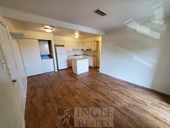 5th image of 1232 N Lbj Dr #511