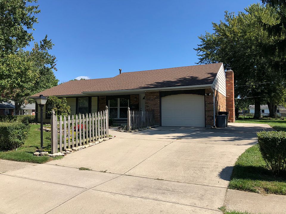 1st image of 266 Hartshorn Dr