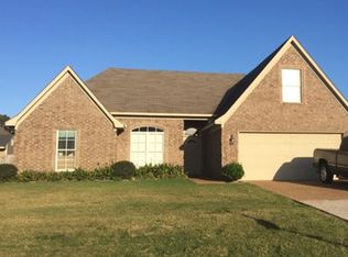 70 Tate Dr, Oakland, TN 38060