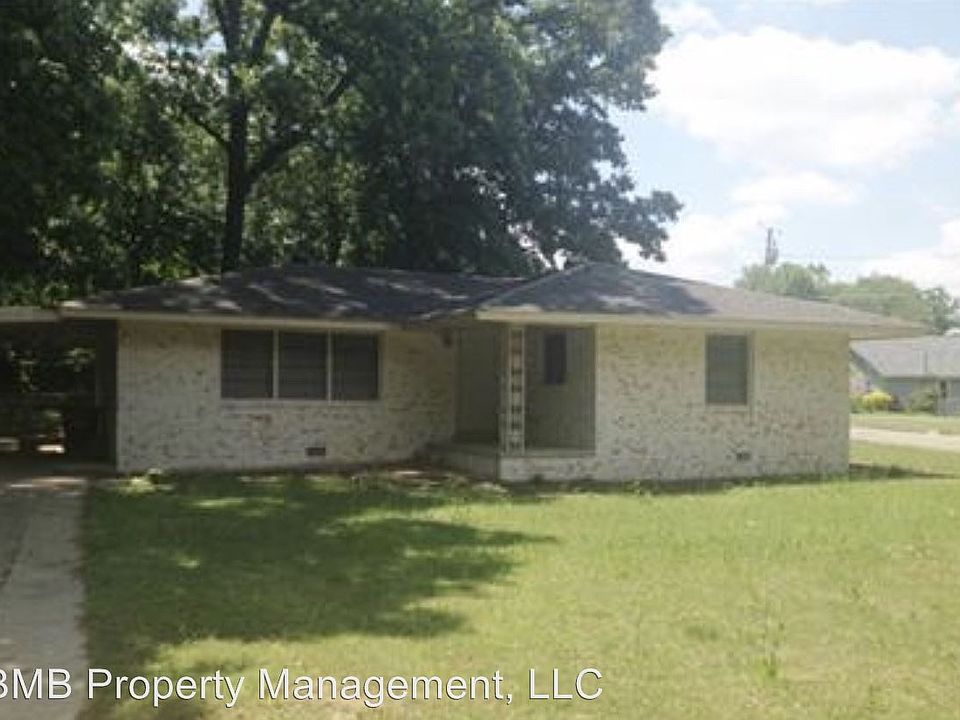 1st image of 629 Forest Hills Dr
