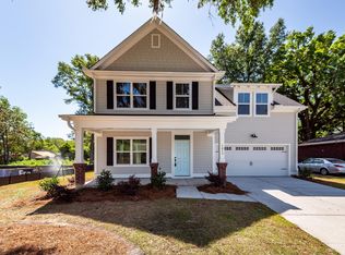 1413 Iroquois St, North Charleston, SC 29405