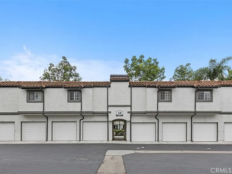 27341 Ryan Dr — Photo 26