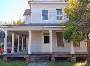 506 McDonald St, Waycross, GA 31503