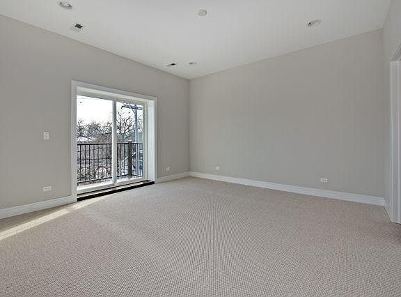 4th image of 1701 N Kedzie Ave APT 3N