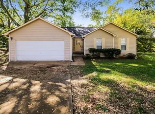 3699 Ashbill Ct, Rex, GA 30273