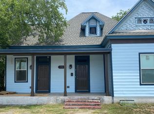 1911 N Interstate Highway 35 APT 2, San Antonio, TX 78208