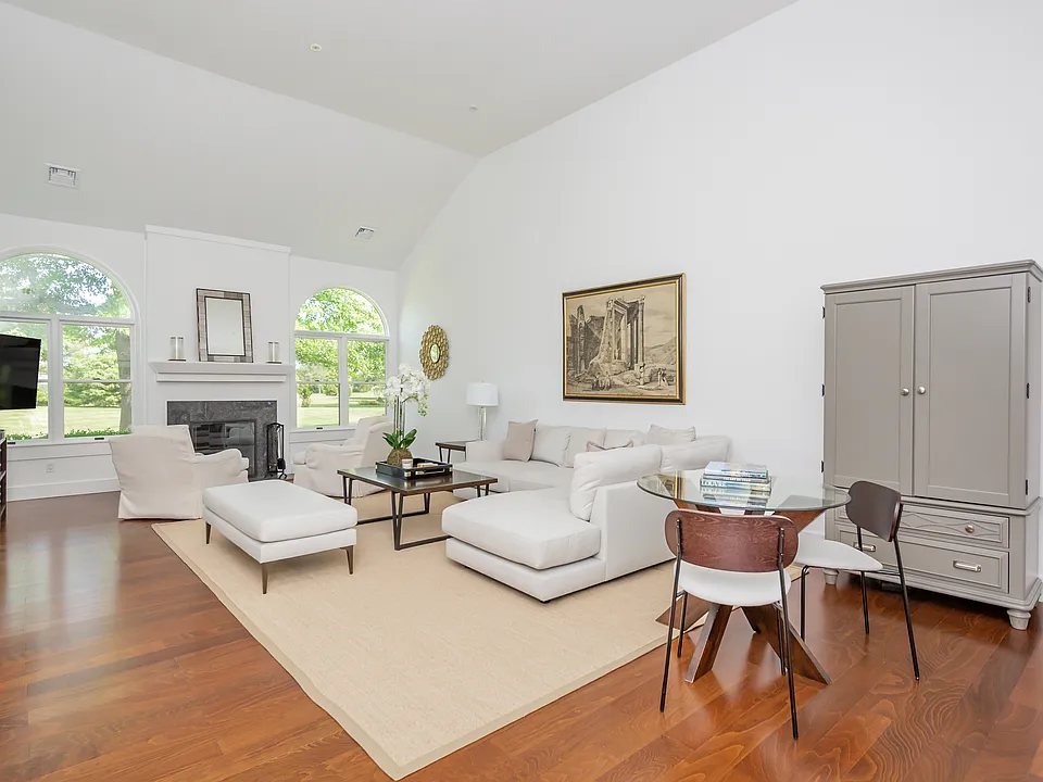 125 Saint Andrews Cir