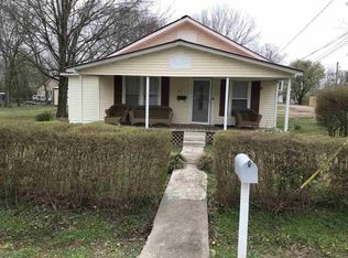 55 Deberry St, Savannah, TN 38372