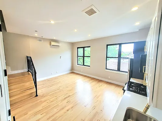 Rented by Bright Villas LLC | media 3