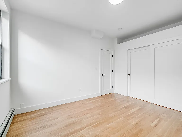 216 Jefferson St #2 — Photo 7