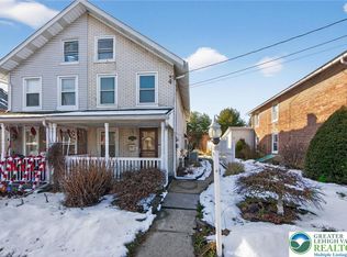 3015 N 3rd St, Whitehall, PA 18052