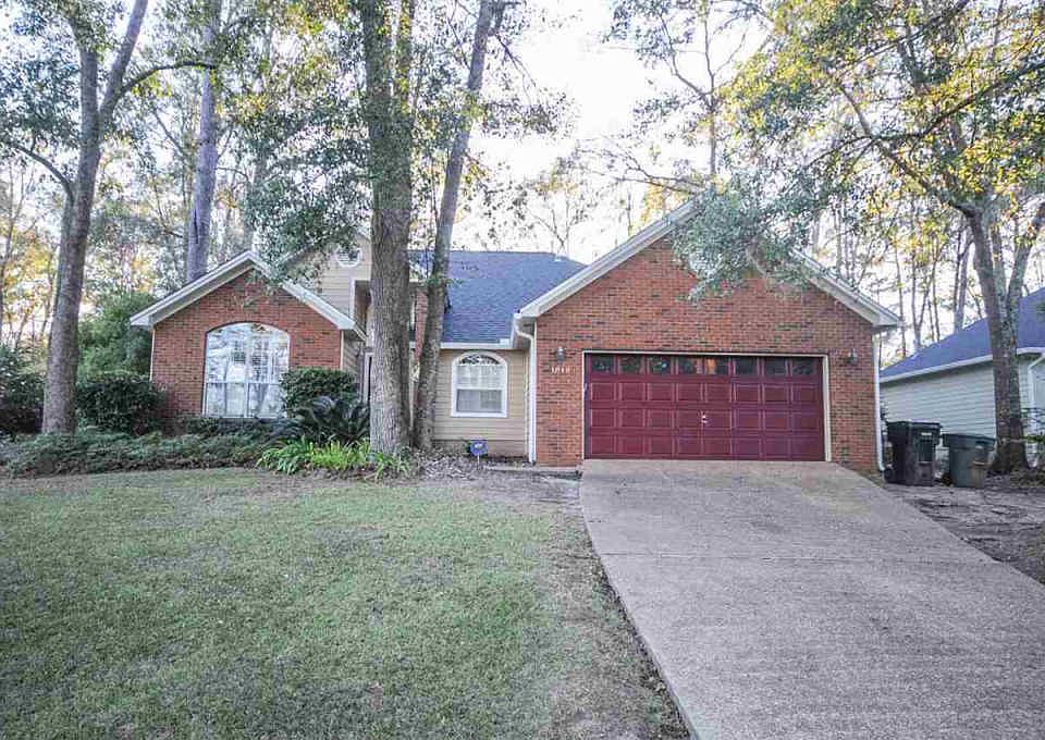 1st image of 1848 Wagon Wheel Cir W