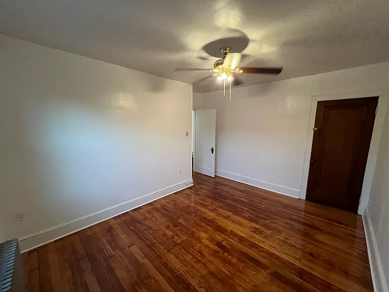 46 E Bacon St — Photo 20