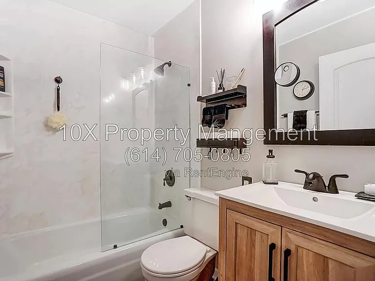 2566 Shore Line Ln — Photo 14