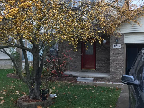1665 Brookline St, Canton, MI 48187