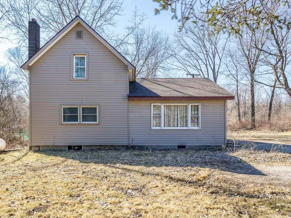 8698 Babcock Rd, Jeddo, MI 48032