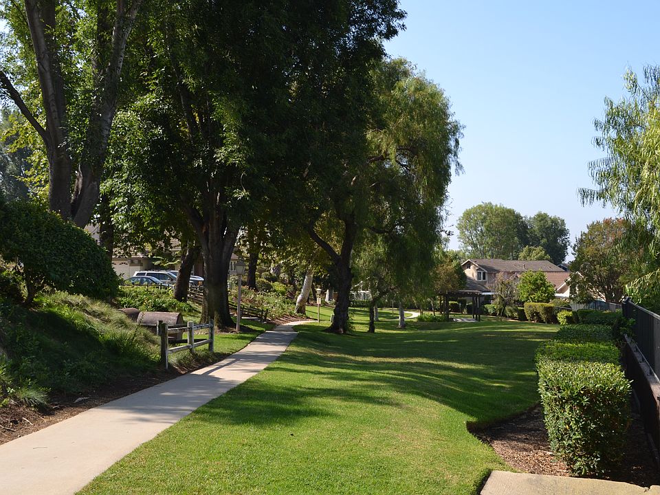 2nd image of 2103 Wildflower Cir