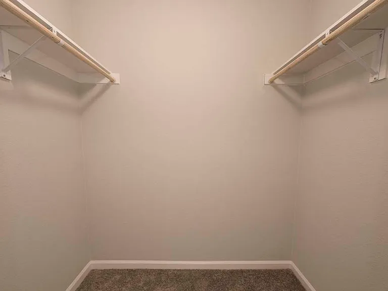 Del Norte Place Apartment Homes — Photo 10