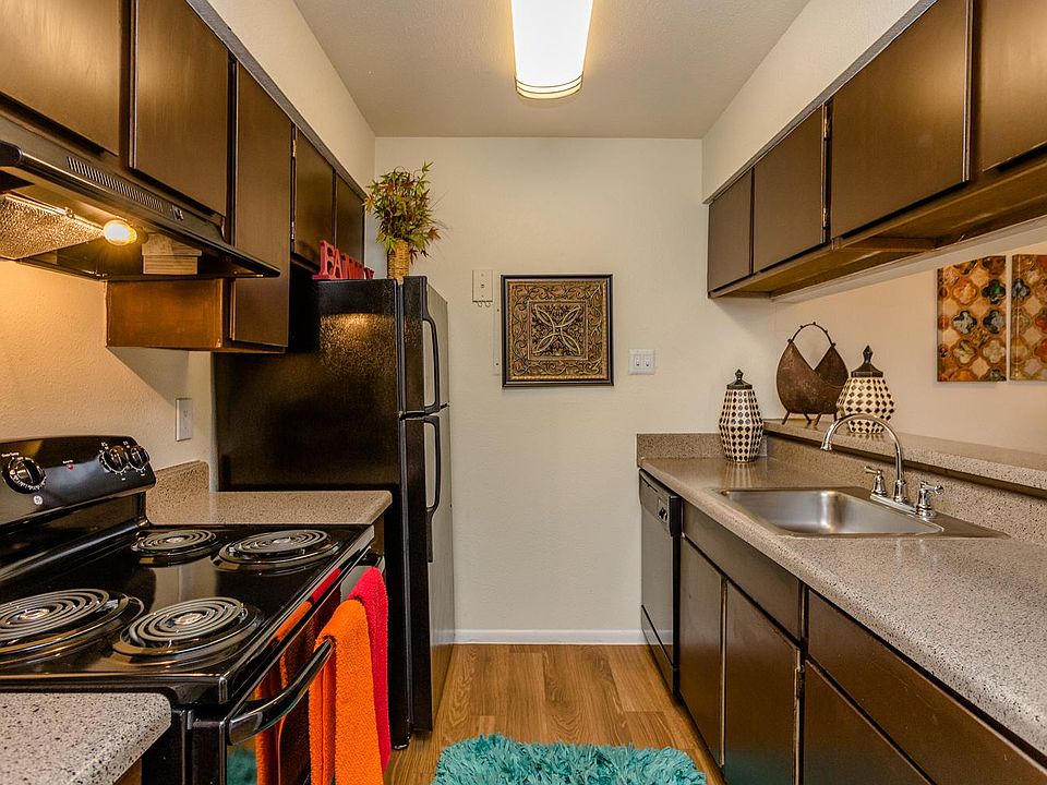 Hearthstone Apartments 8801 Cinnamon Creek Dr San Antonio TX Zillow