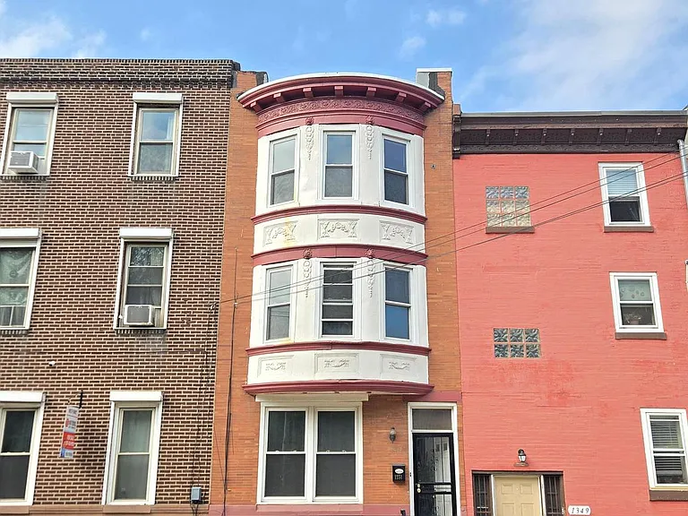 1351 Christian St — Photo 32