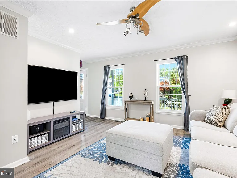 5021 Mallard Ln — Photo 10