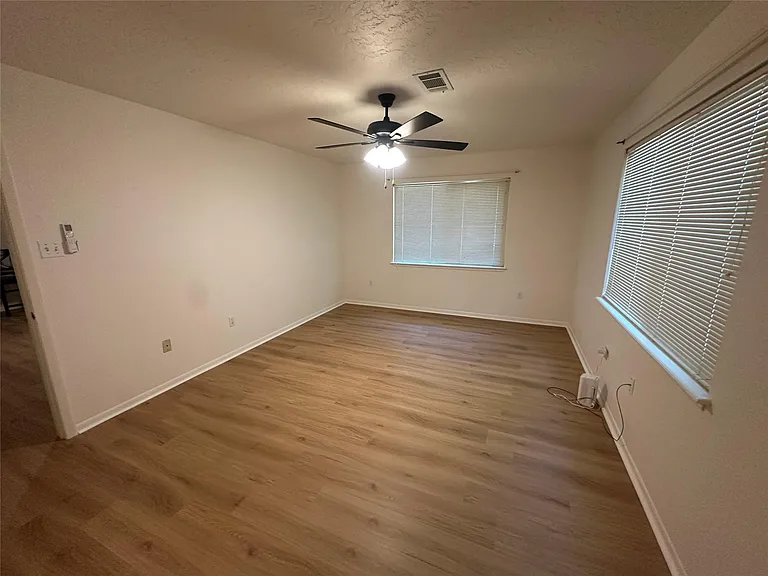 9239 Walnut Rd — Photo 10